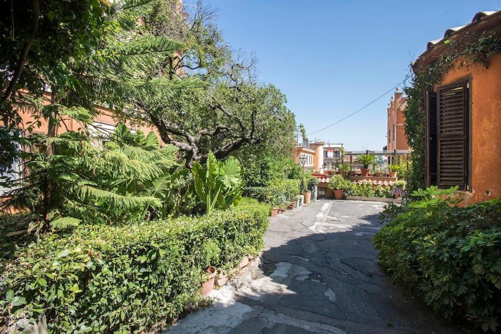 Vittoria In Trastevere Appartement *